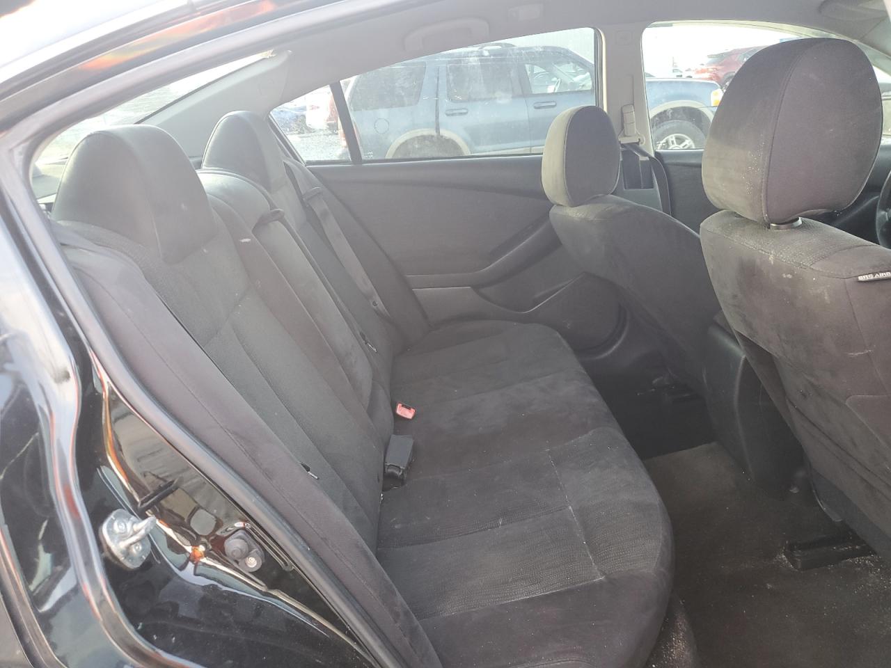2011 Nissan Altima - Image 10