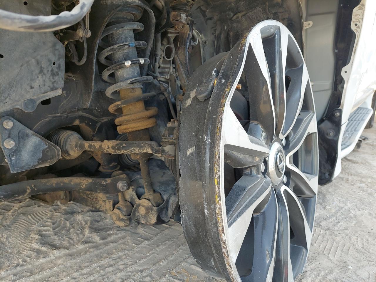 JTJHY00W5G4189597 - 2016 Lexus LX570 - #84977124