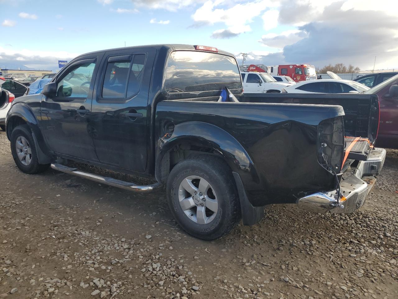2012 Nissan Navara (Frontier) - Image 2