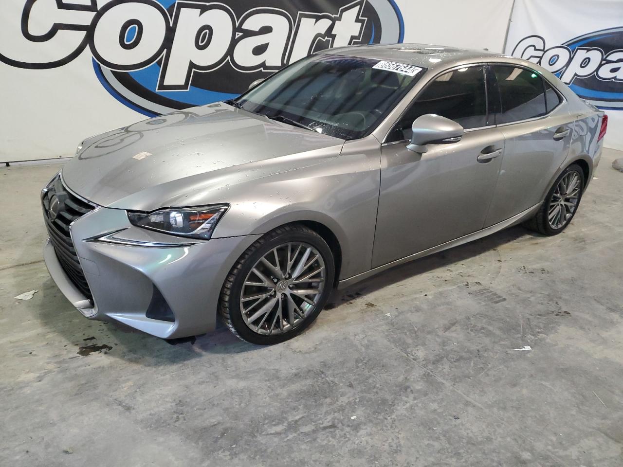 2017 Lexus IS - Image 1