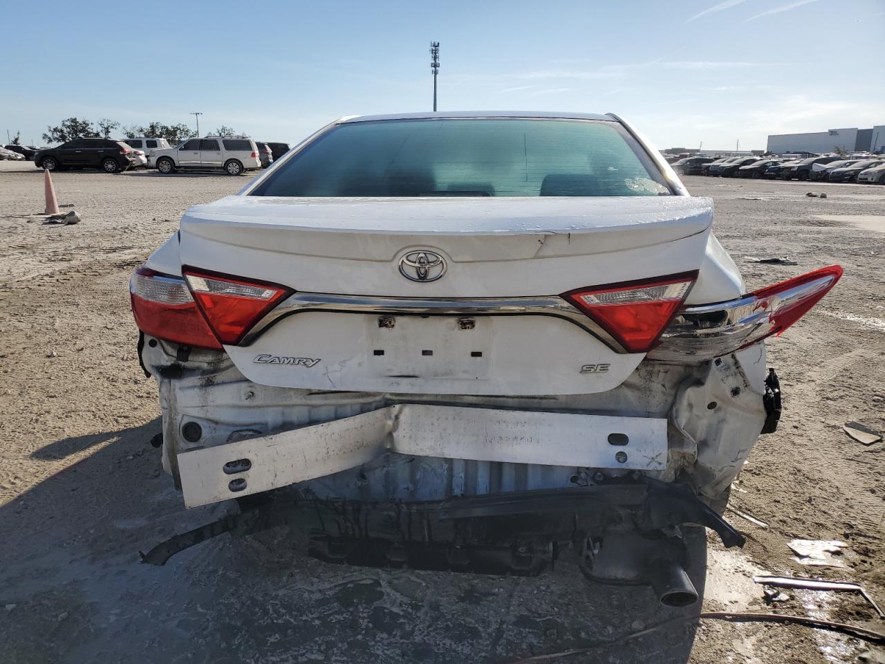 VIN 4T1BF1FK8HU413192 2017 TOYOTA CAMRY no.6