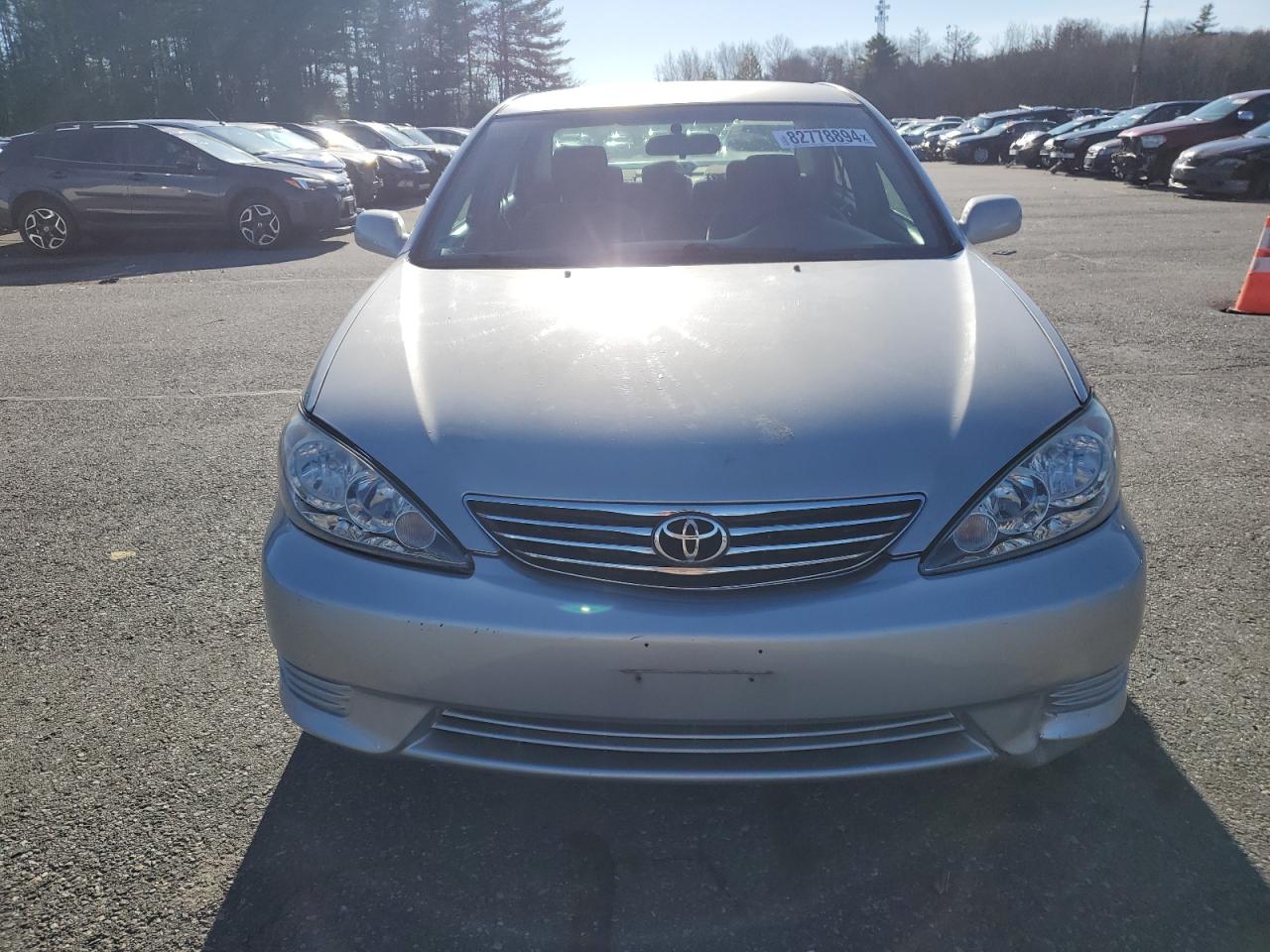 2005 Toyota Camry - Image 5
