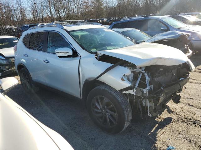  NISSAN ROGUE 2016 Белы