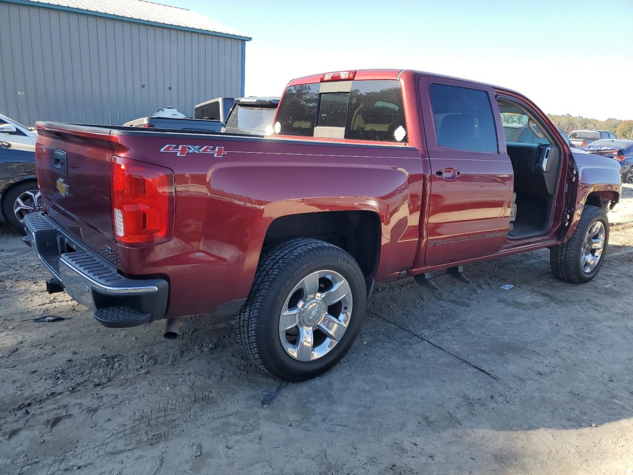 VIN 3GCUKSEC9GG266617 2016 CHEVROLET ALL Models no.3