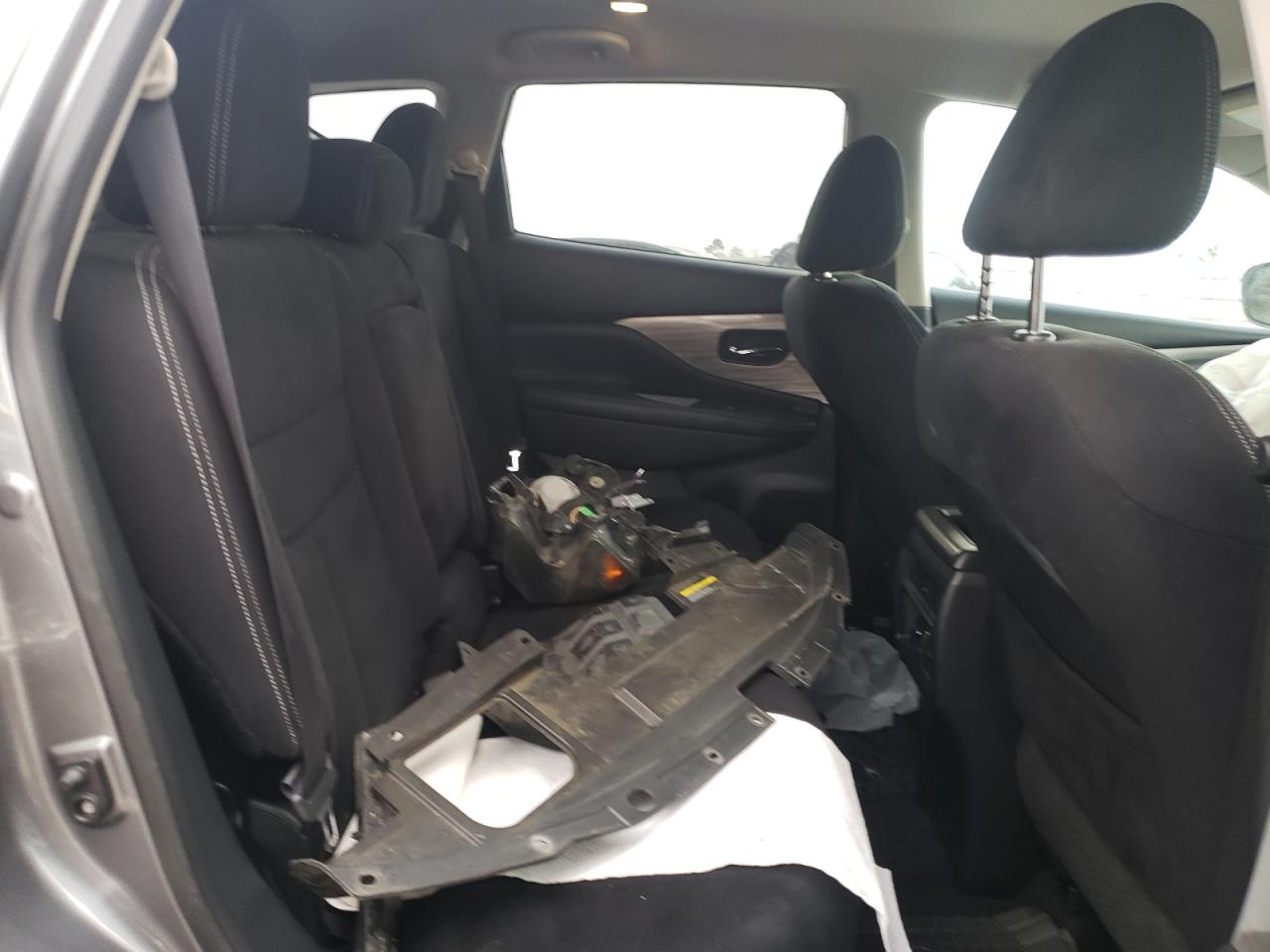 2016 Nissan Murano - Image 12