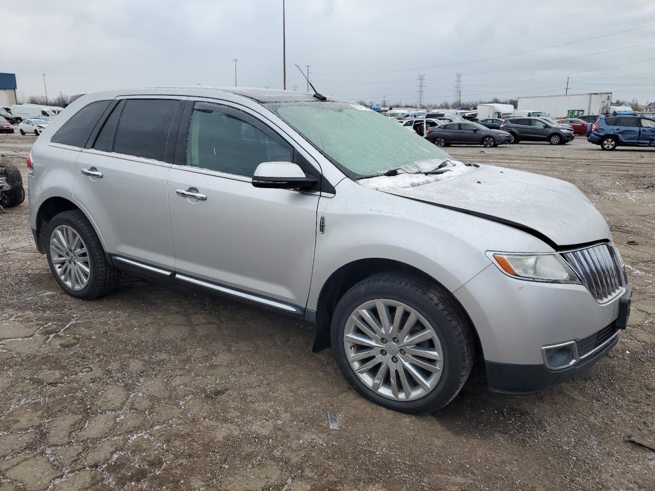 VIN 2LMDJ8JK5FBL30382 2015 LINCOLN MKX no.4