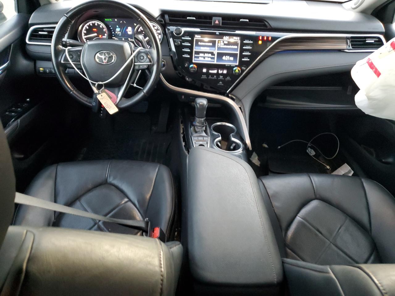 2018 Toyota Camry - Image 8