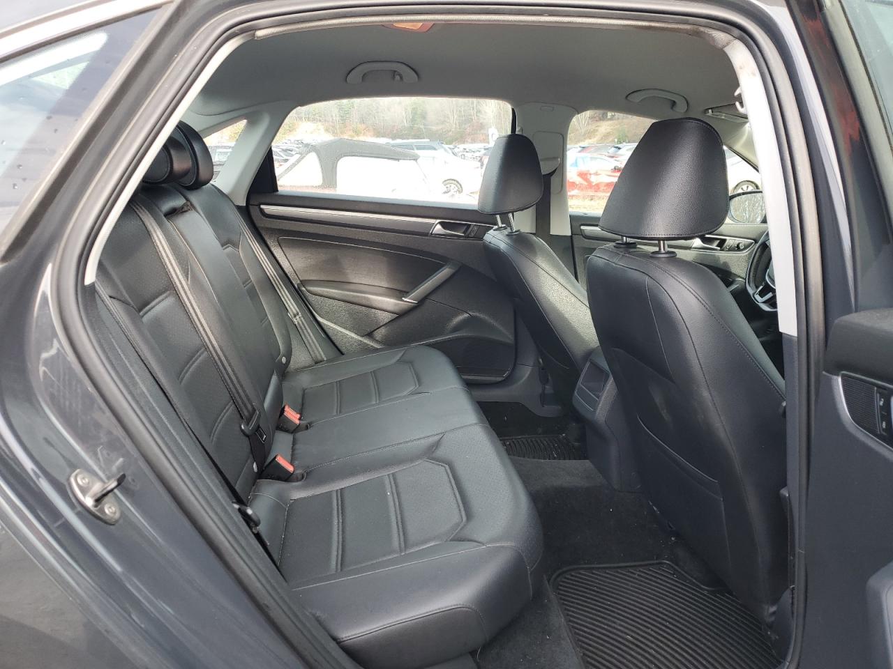 2016 Volkswagen Passat S VIN: 1VWAT7A37GC061669 Lot: 83886714