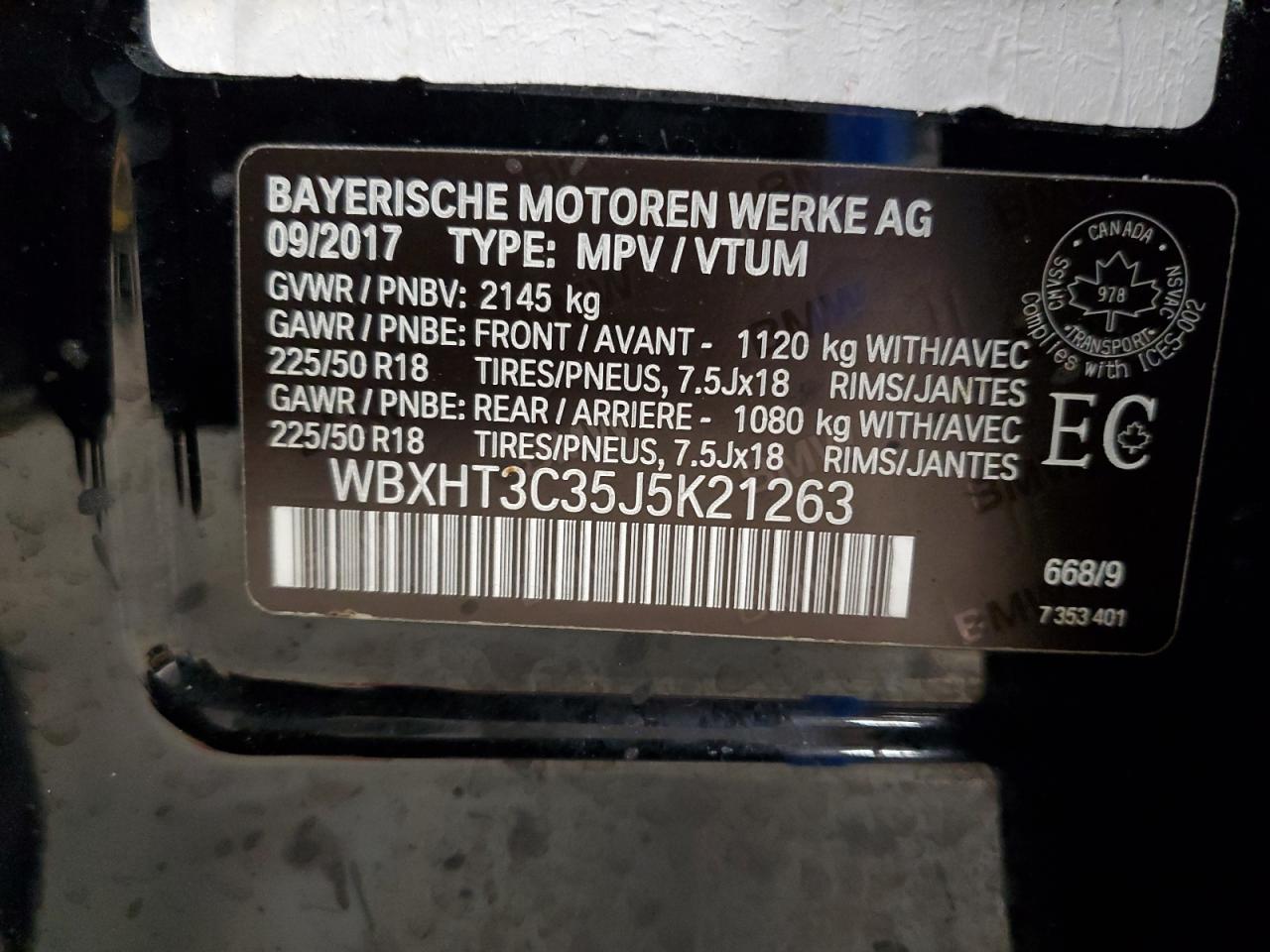 WBXHT3C35J5K21263 2018 BMW X1 - Image 13