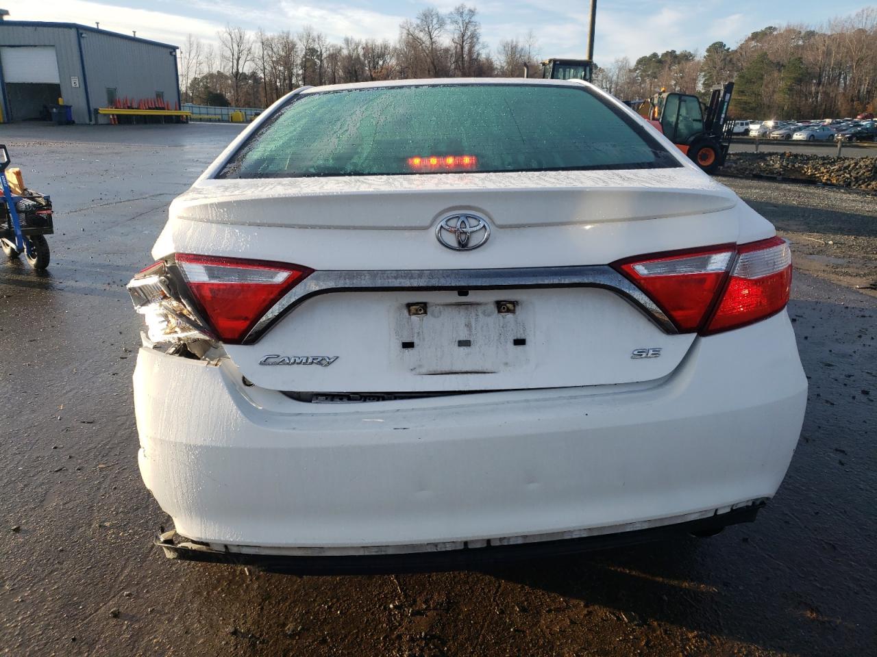 VIN 4T1BF1FK0GU158228 2016 TOYOTA CAMRY no.6