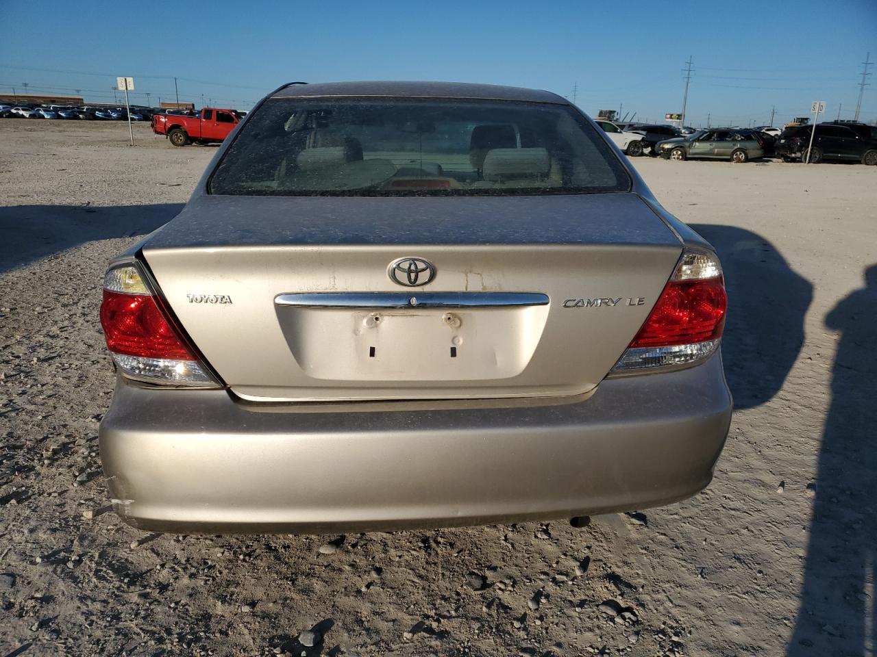 2005 Toyota Camry Le VIN: 4T1BE32K85U084865 Lot: 85600274