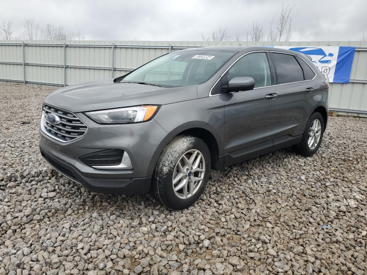 2022 Ford Edge - Image 1