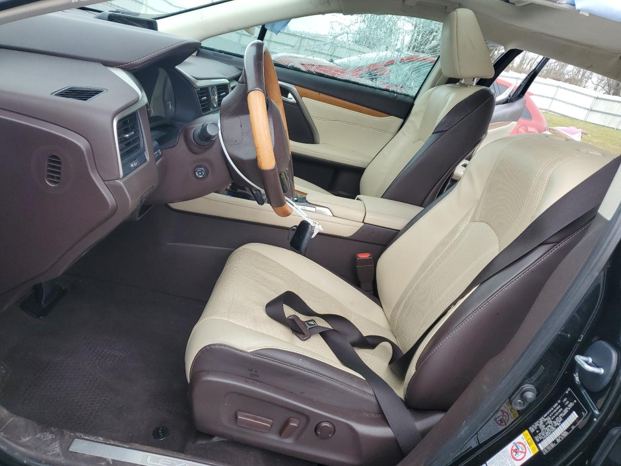 2019 Lexus RX - Image 7