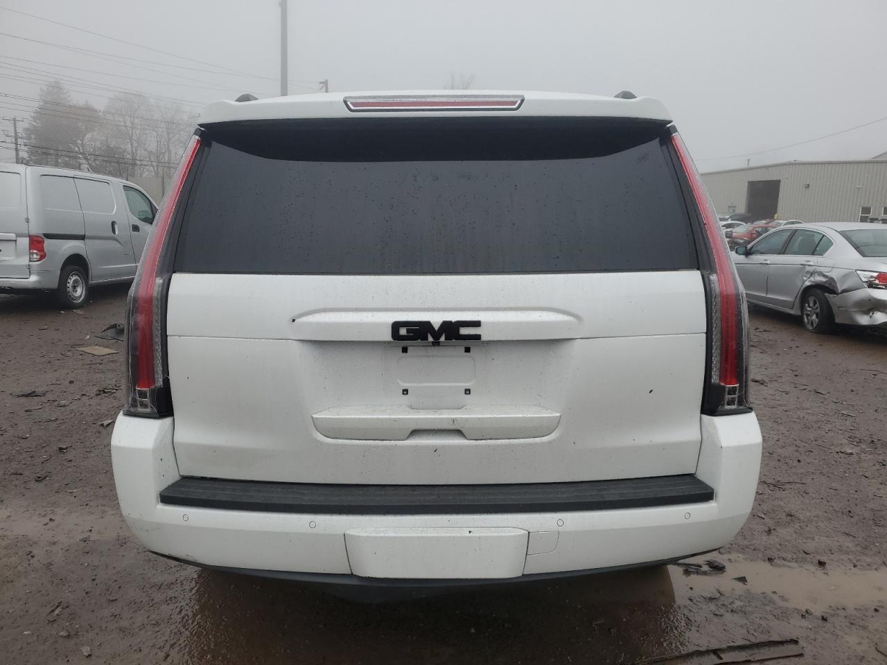 VIN 1GKS2BKC2JR346882 2018 GMC YUKON no.6