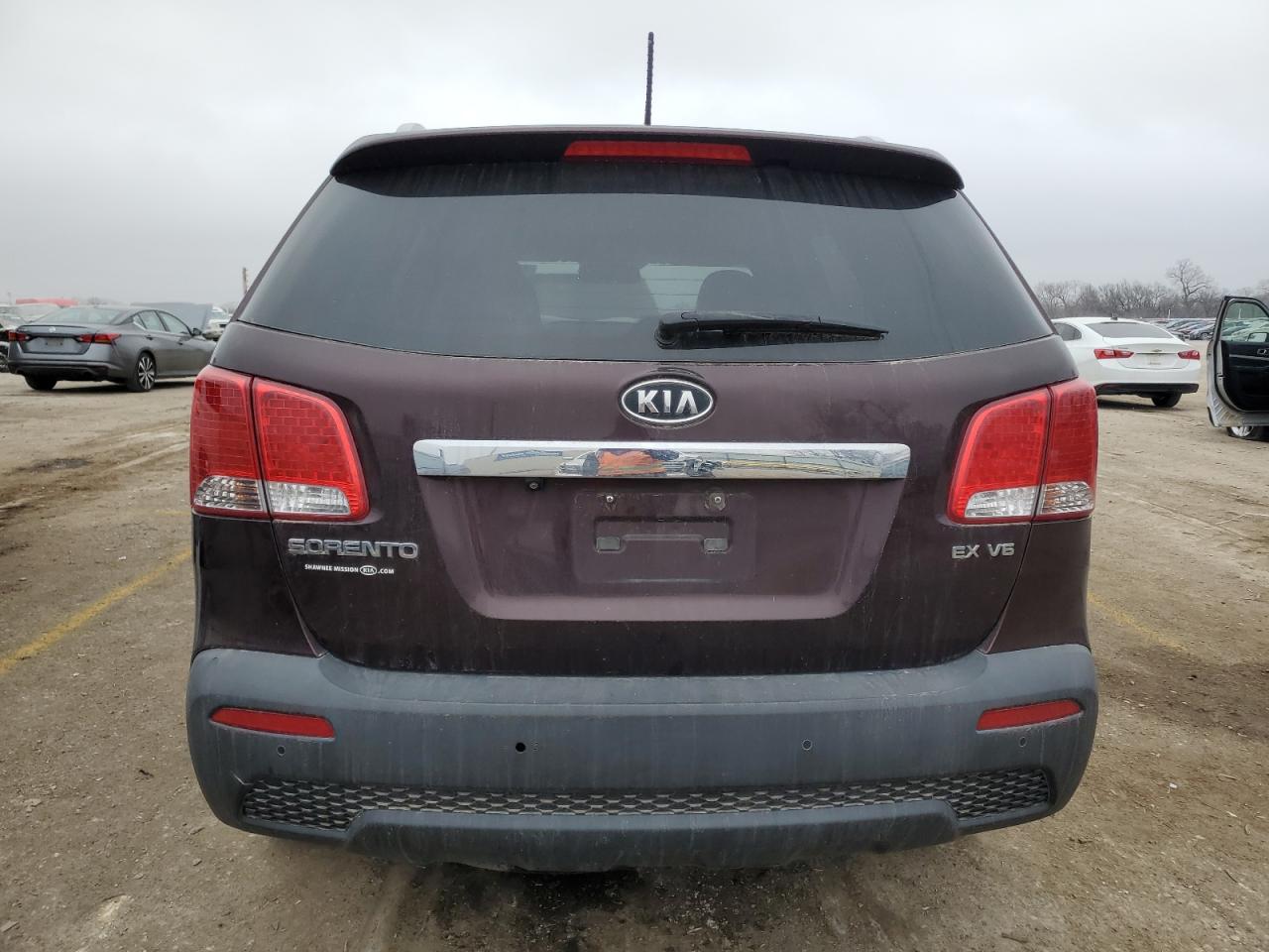 2011 Kia Sorento Ex VIN: 5XYKUDA27BG090913 Lot: 83433034