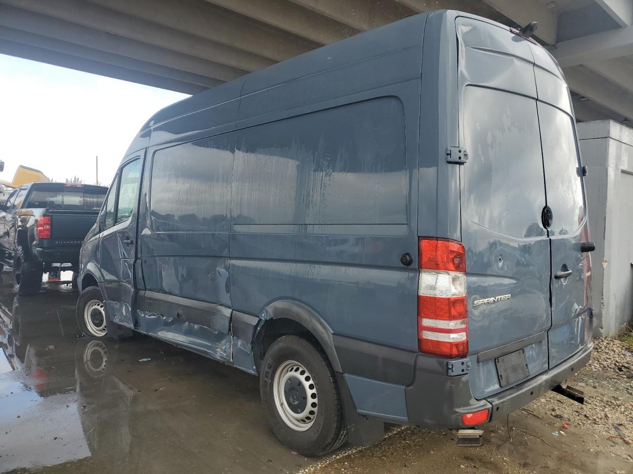 VIN WD3PE7CD6JP623018 2018 MERCEDES-BENZ SPRINTER no.2