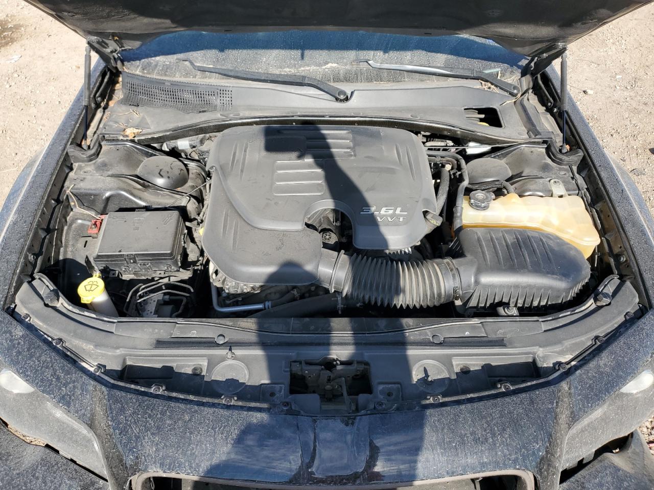 2016 Chrysler 300 - Image 12