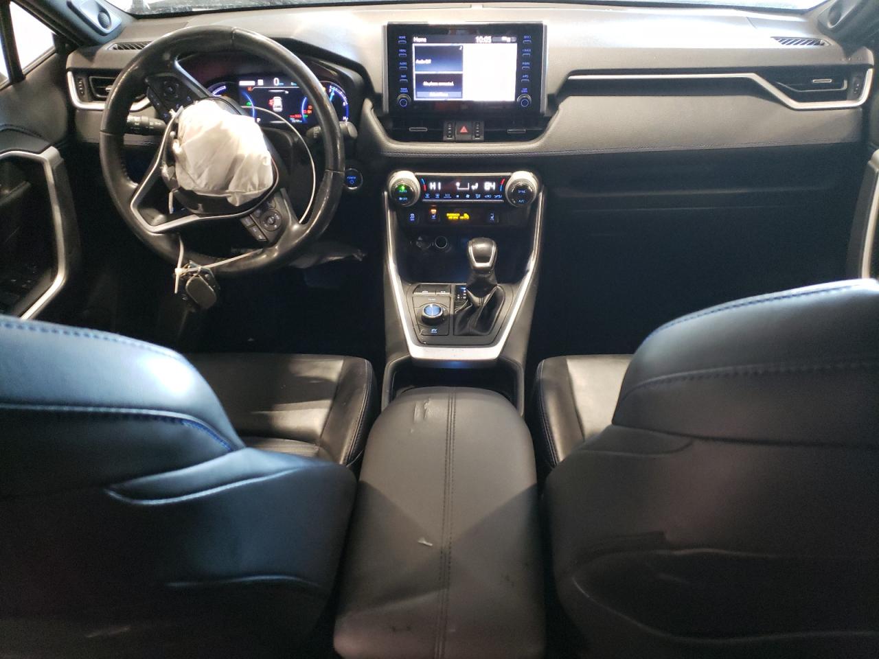 2019 Toyota RAV 4 - Image 8