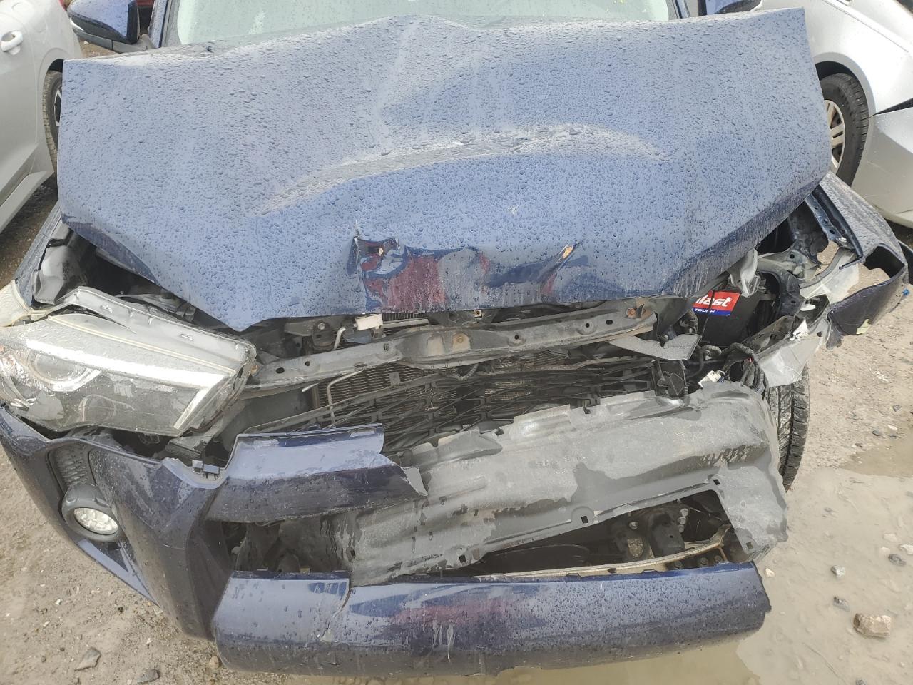 2018 Toyota 4Runner - Image 12