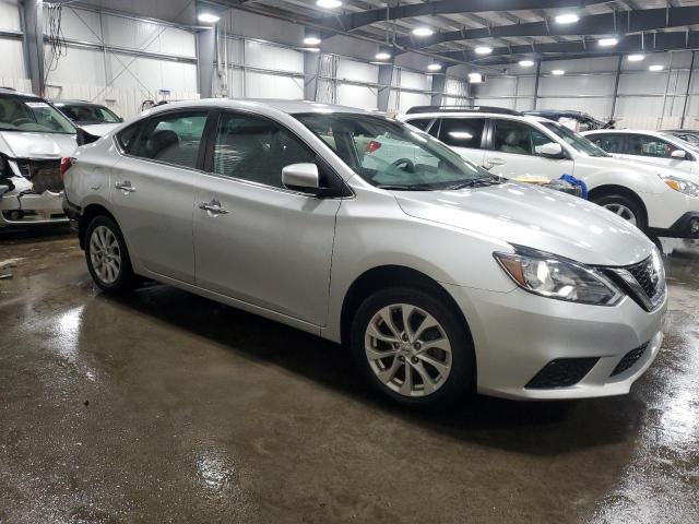  NISSAN SENTRA 2018 Серебристый