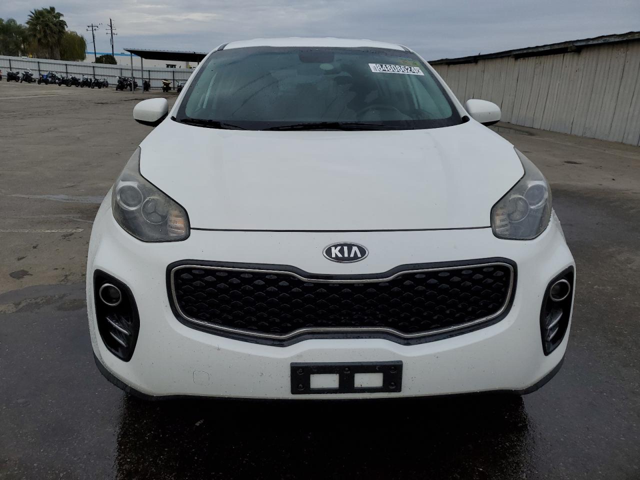 VIN KNDPMCAC8H7227873 2017 KIA SPORTAGE no.5