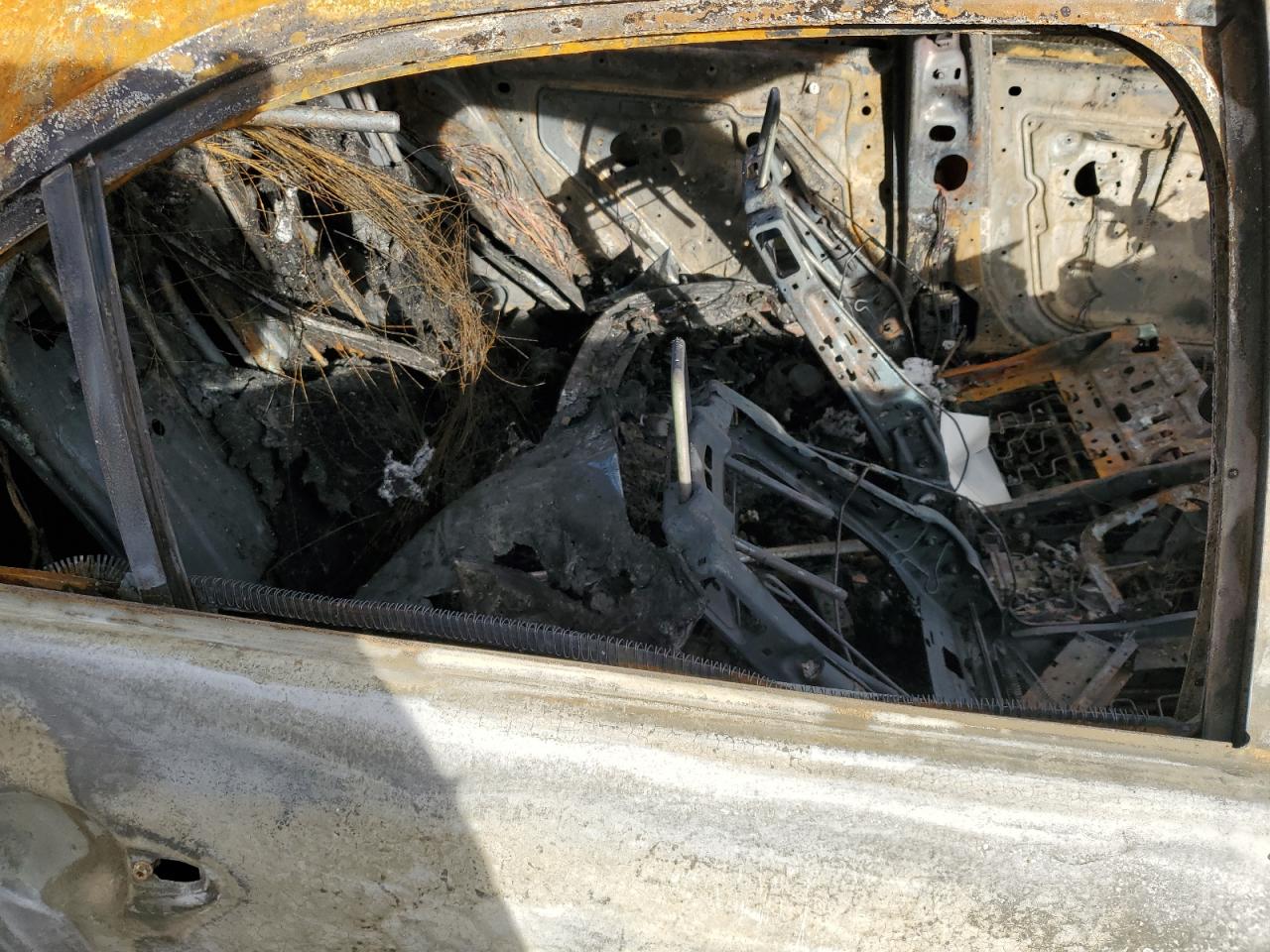 2011 Ford Fusion - Image 10
