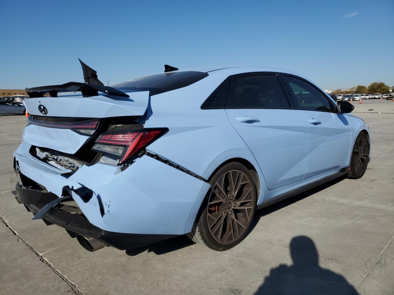 2022 Hyundai Elantra - Image 3