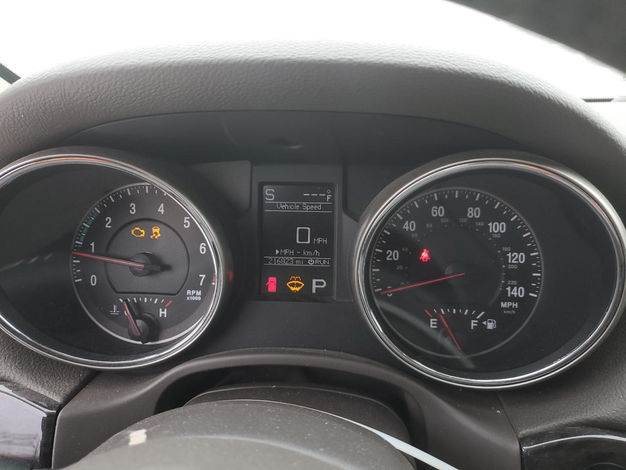 2013 Jeep Grand Cherokee - Image 9