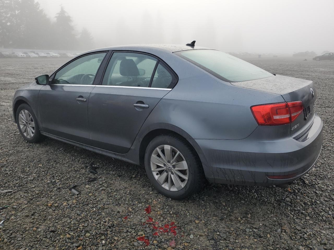 VIN 3VWD17AJ1FM258514 2015 VOLKSWAGEN JETTA no.2