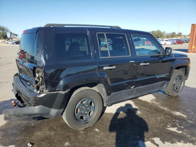  JEEP PATRIOT 2016 Czarny