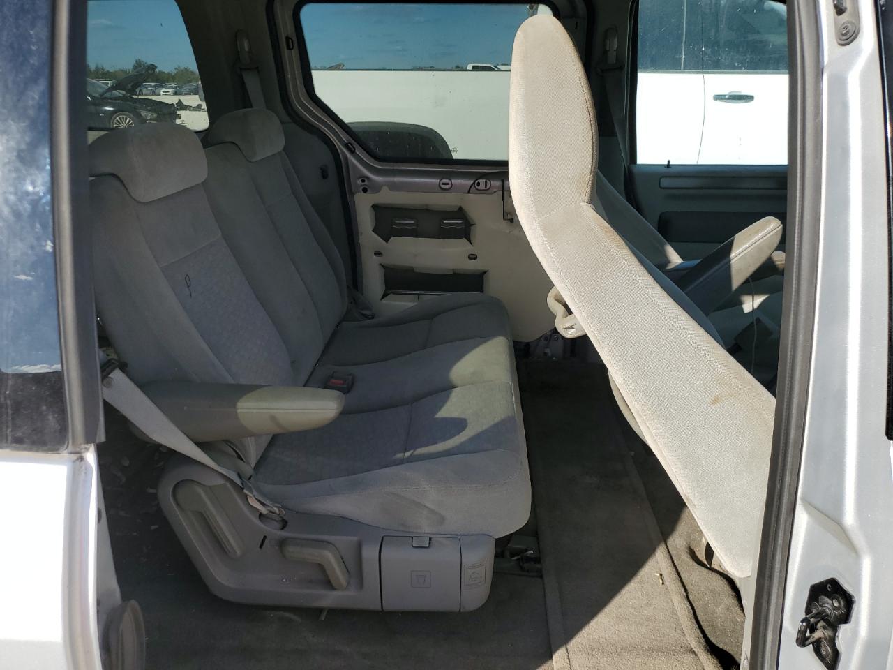 2007 Ford Freestar - Image 11