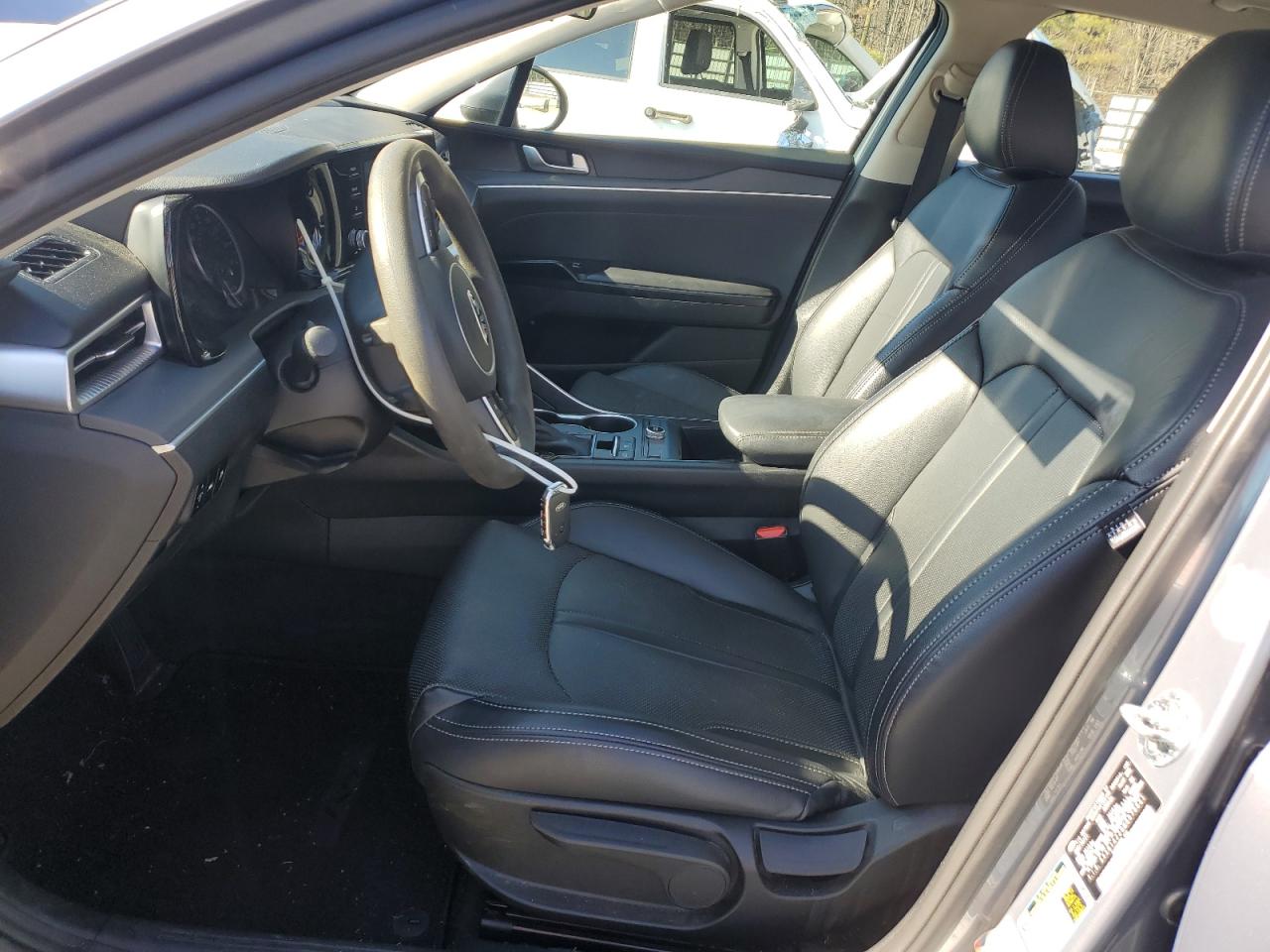 2021 Kia K5 - Image 7