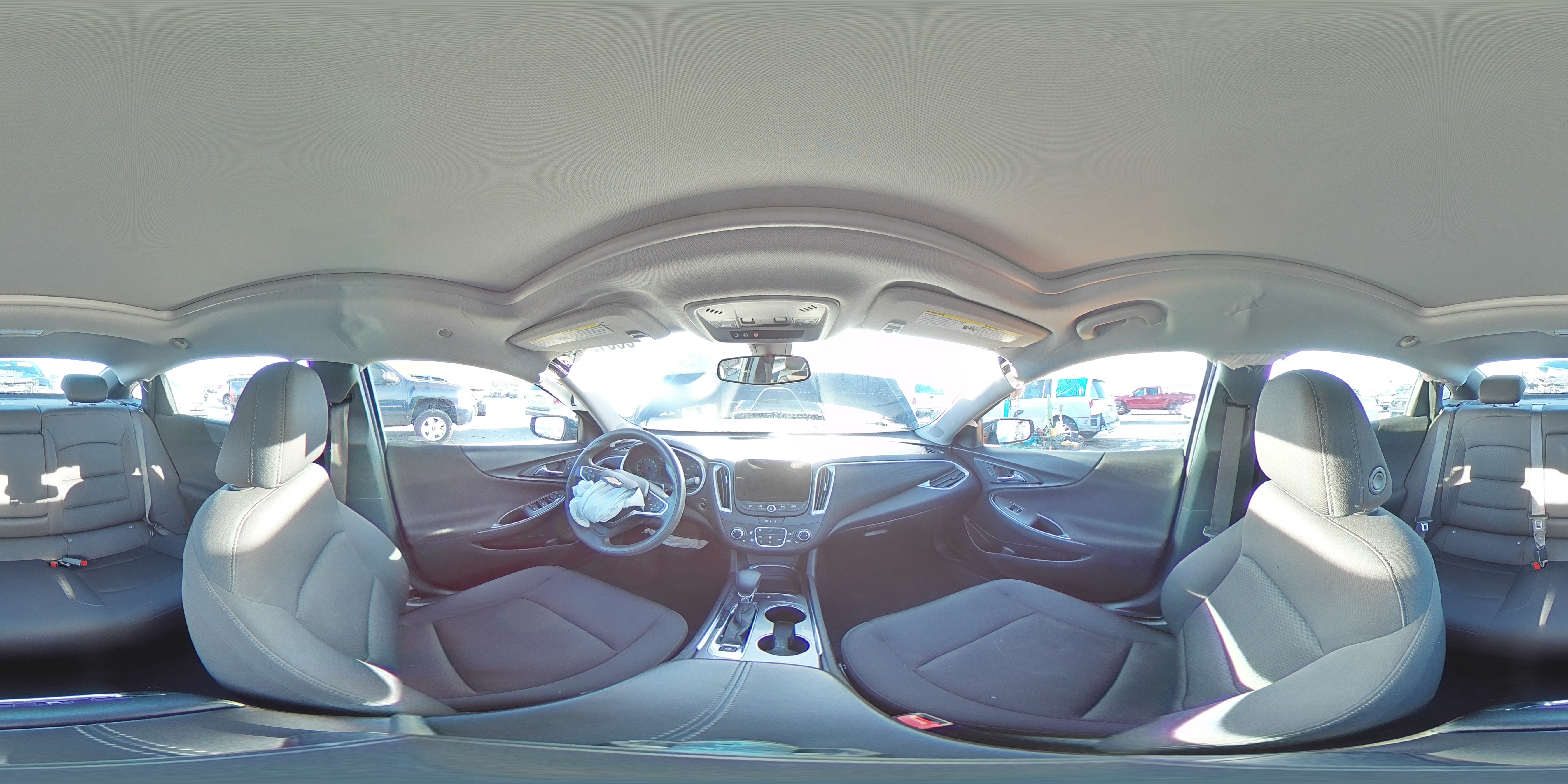 2022 Chevrolet Malibu - Image 14