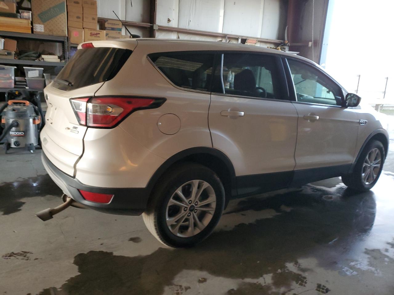 VIN 1FMCU0GD6HUE97436 2017 FORD ESCAPE no.3