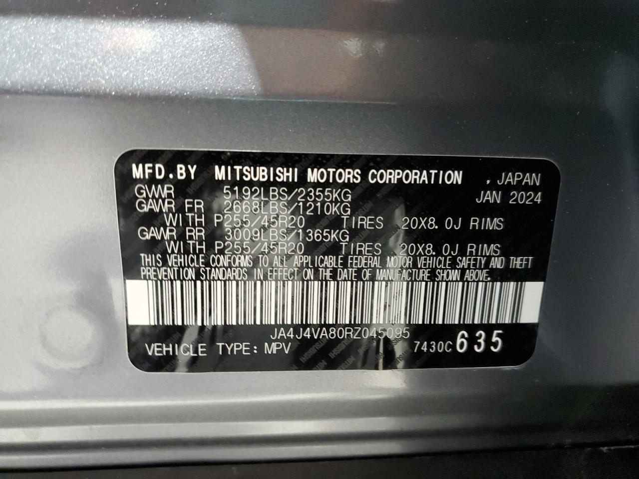 2024 Mitsubishi Outlander - Image 13