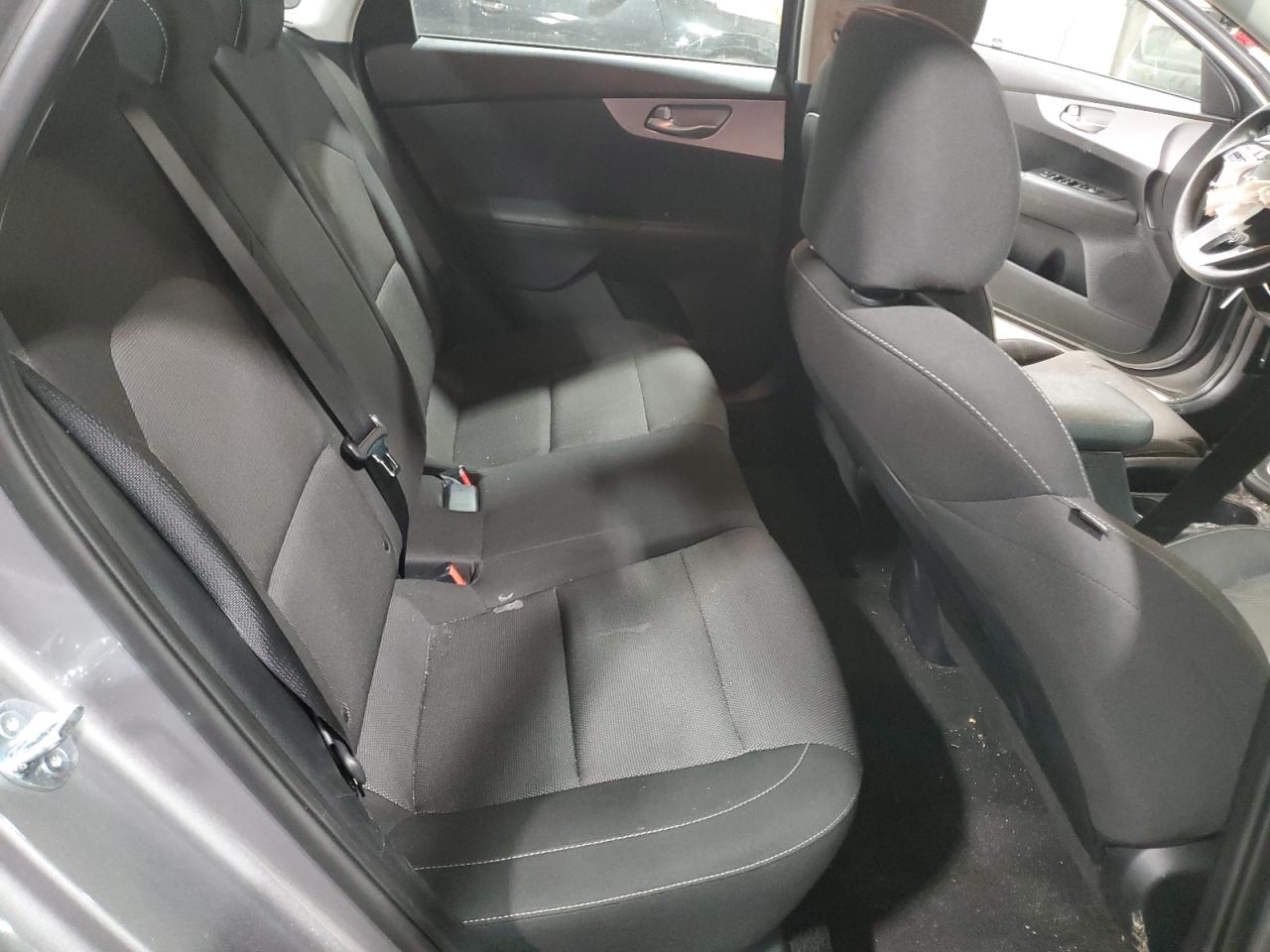 2024 Kia Forte - Image 10