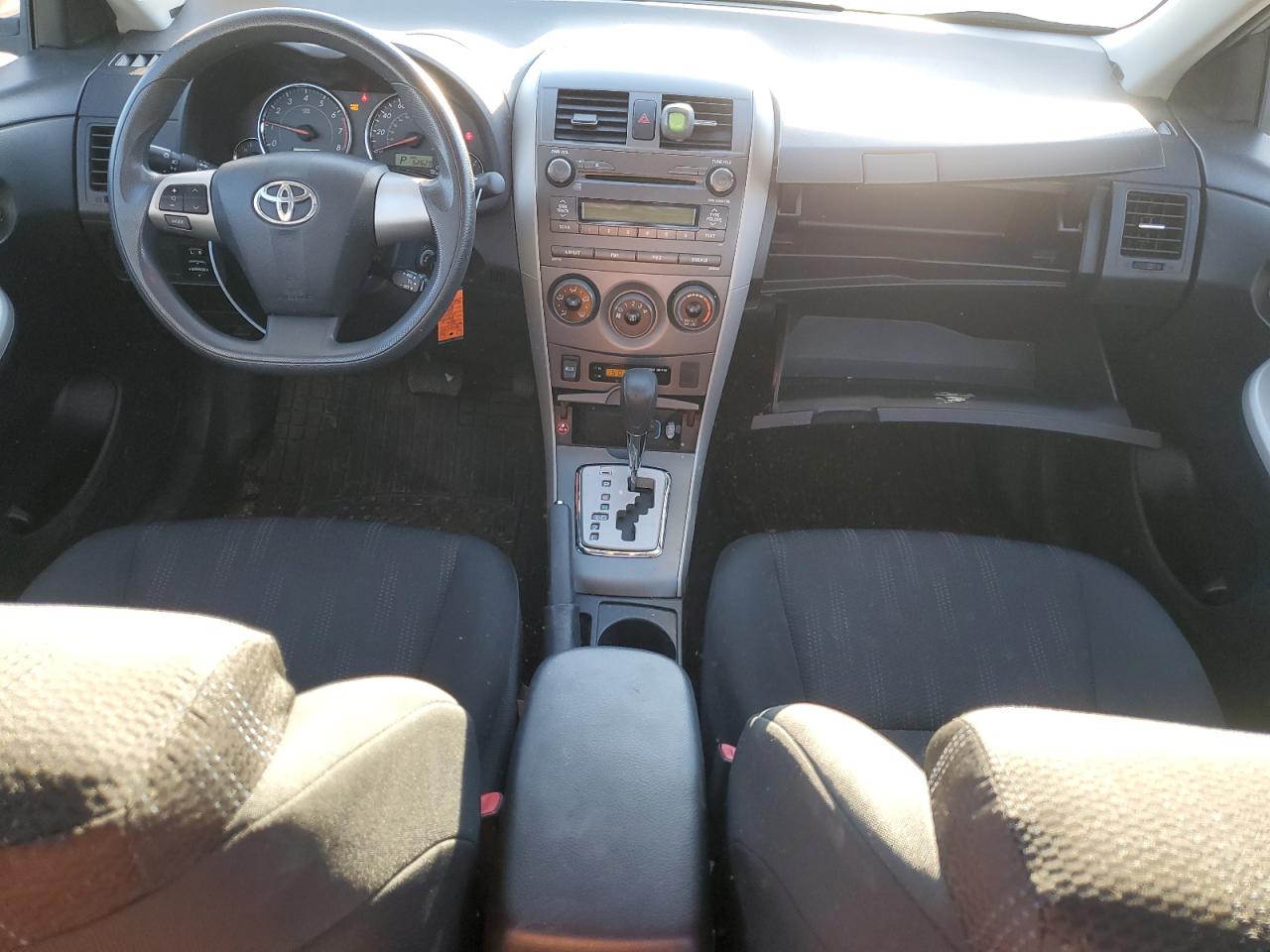 2011 Toyota Corolla - Image 8