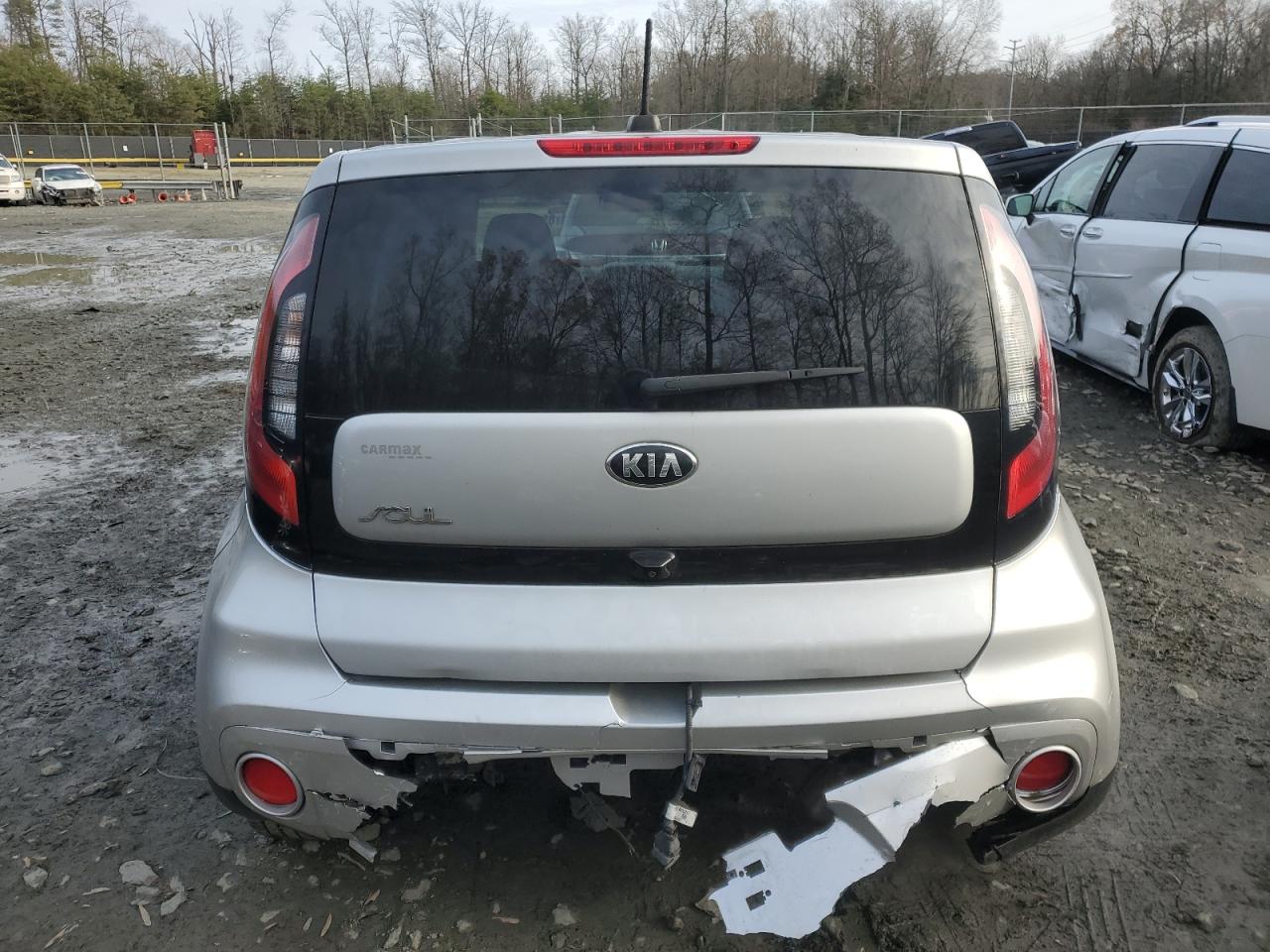 2018 Kia Soul + VIN: KNDJP3A50J7567765 Lot: 85003254