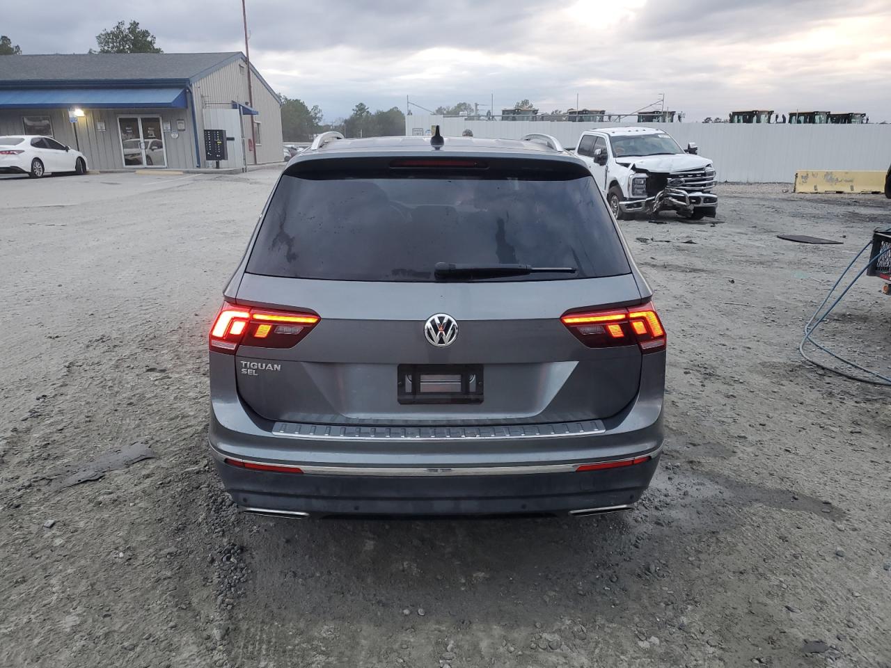 VIN 3VV3B7AX7KM006620 2019 VOLKSWAGEN TIGUAN no.6