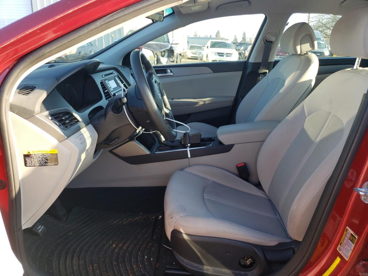 2015 Hyundai Sonata - Image 7