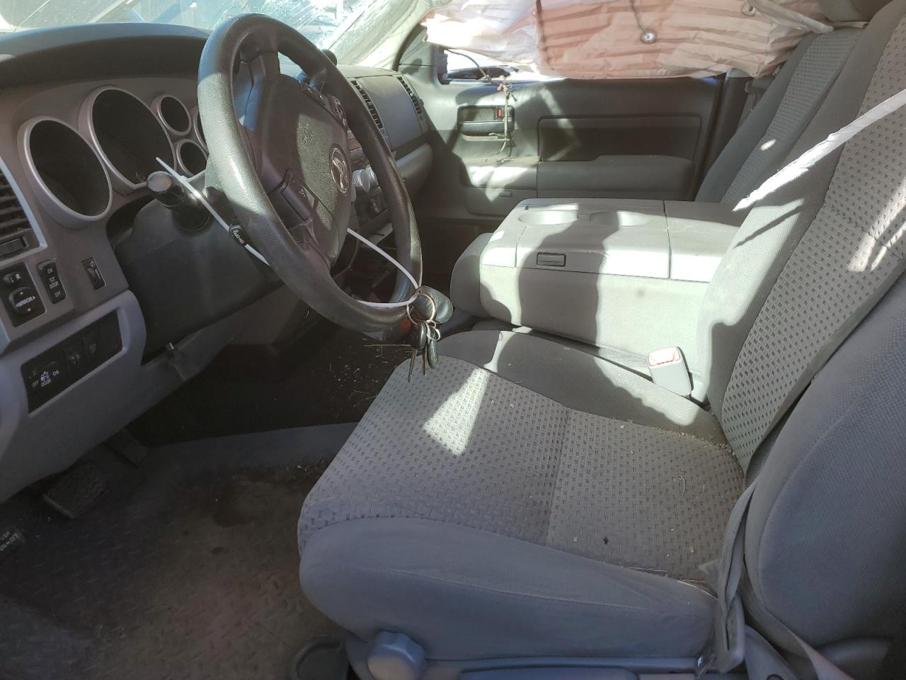 2012 Toyota Tundra - Image 7
