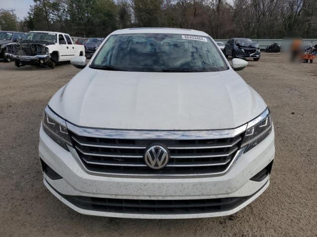  VOLKSWAGEN PASSAT 2022 Biały