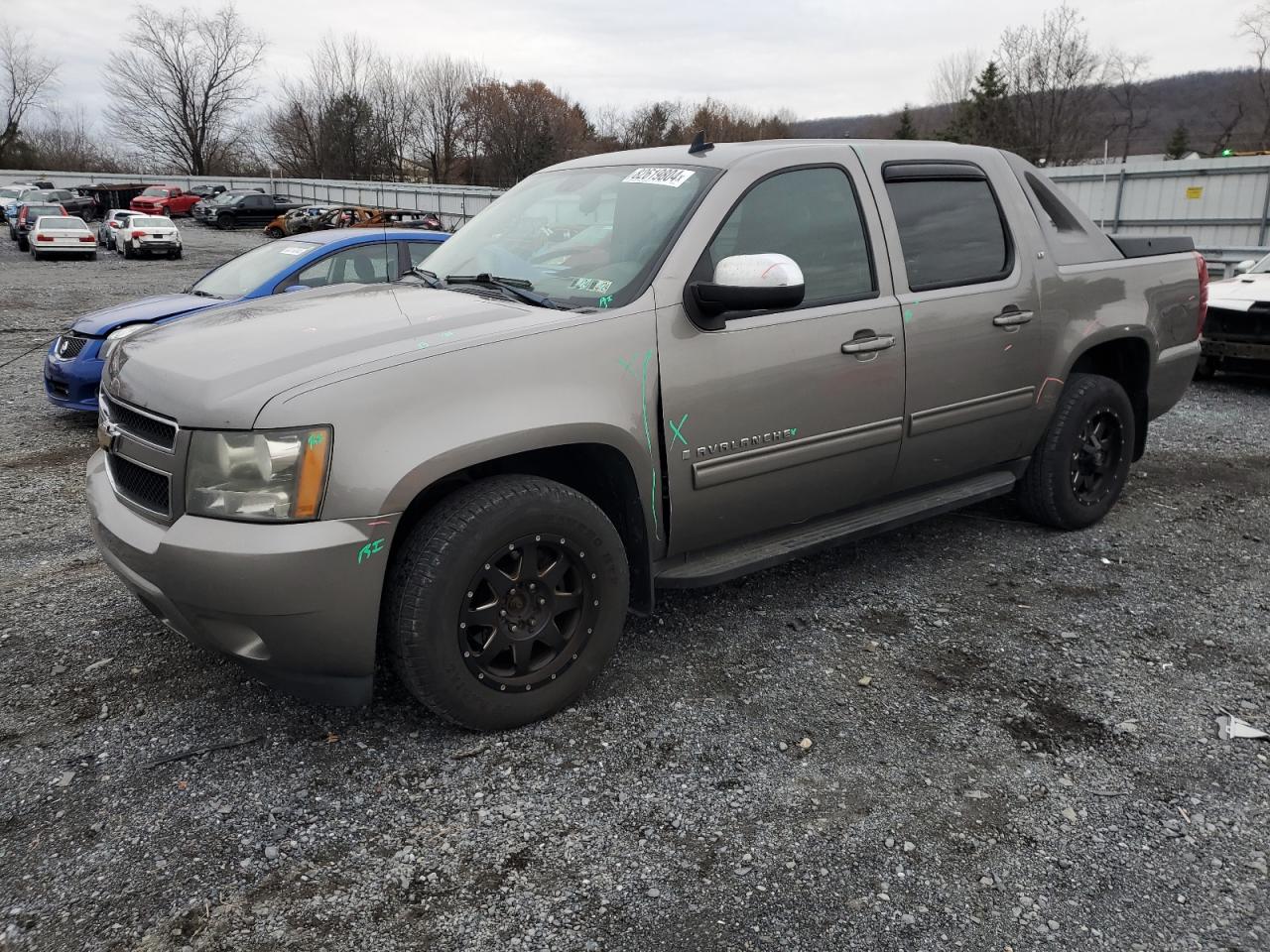 2009 Chevrolet Avalanche - Image 1
