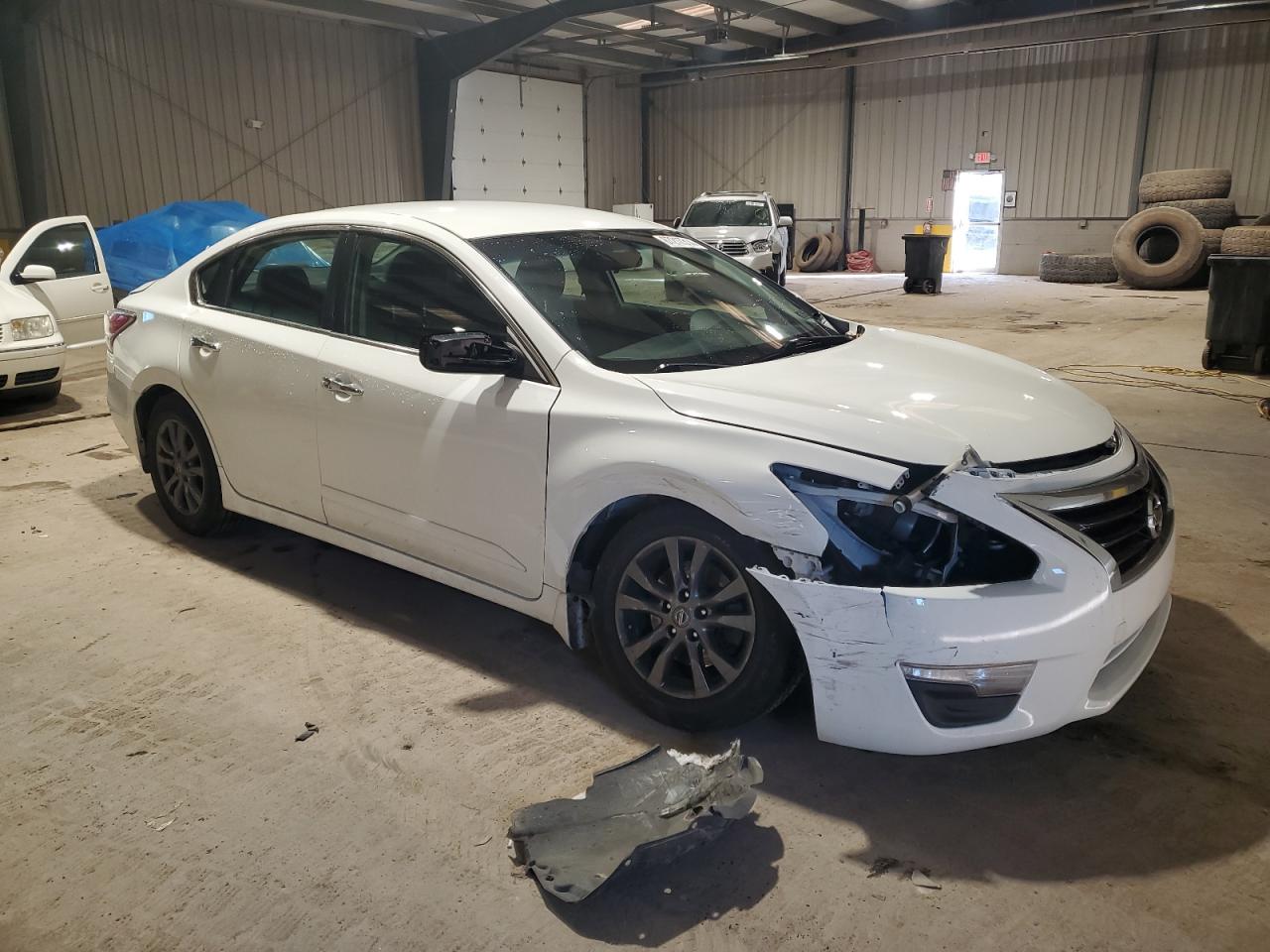 VIN 1N4AL3AP6FN396915 2015 NISSAN ALTIMA no.4