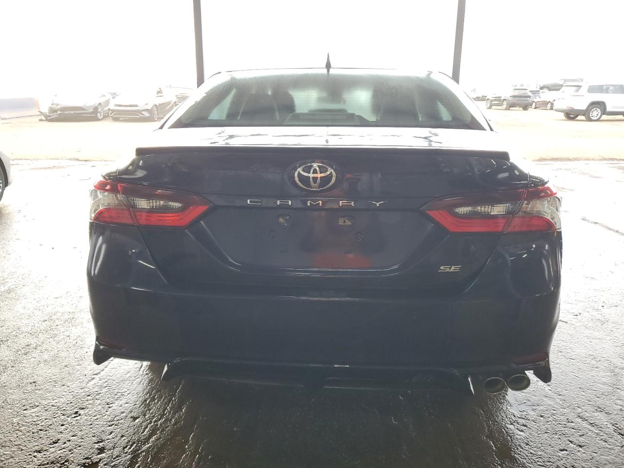 2021 Toyota Camry - Image 6