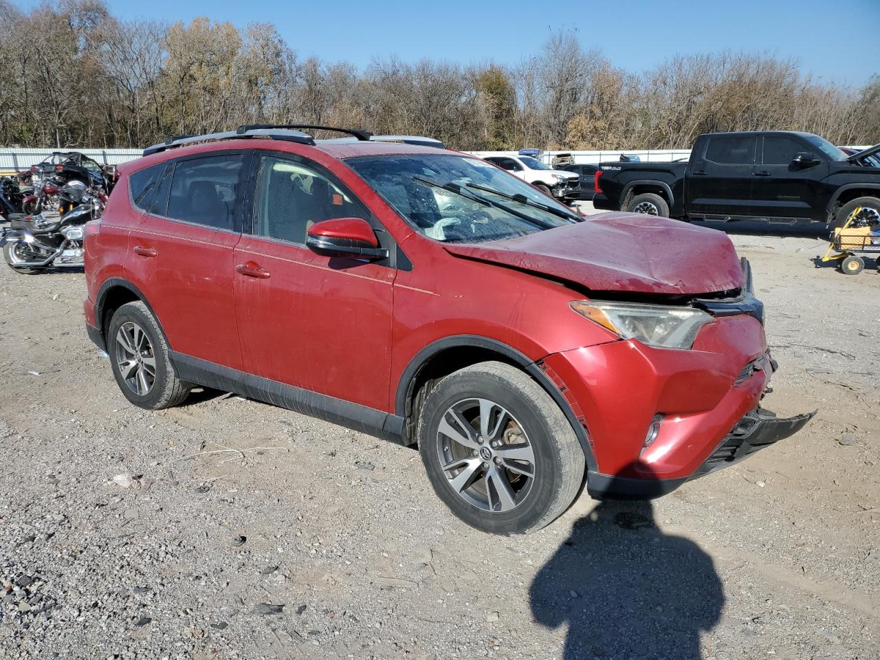 VIN JTMWFREV6GJ066039 2016 TOYOTA RAV4 no.4