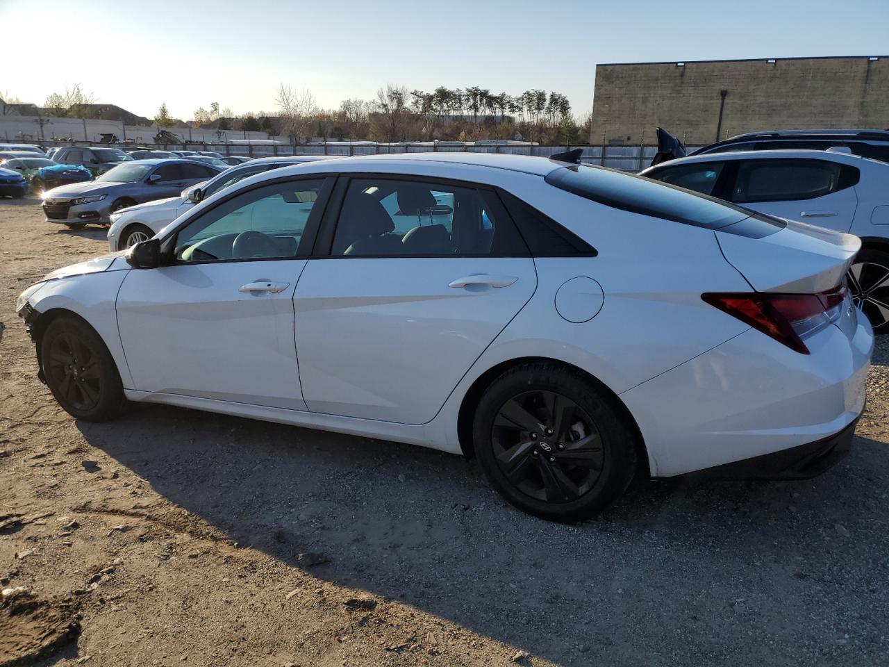 2021 Hyundai Elantra - Image 2