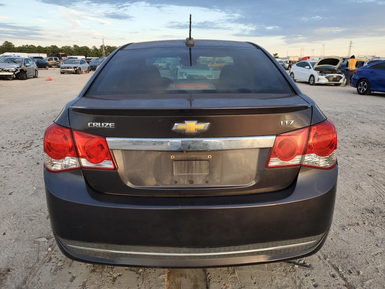 2015 Chevrolet Cruze - Image 6