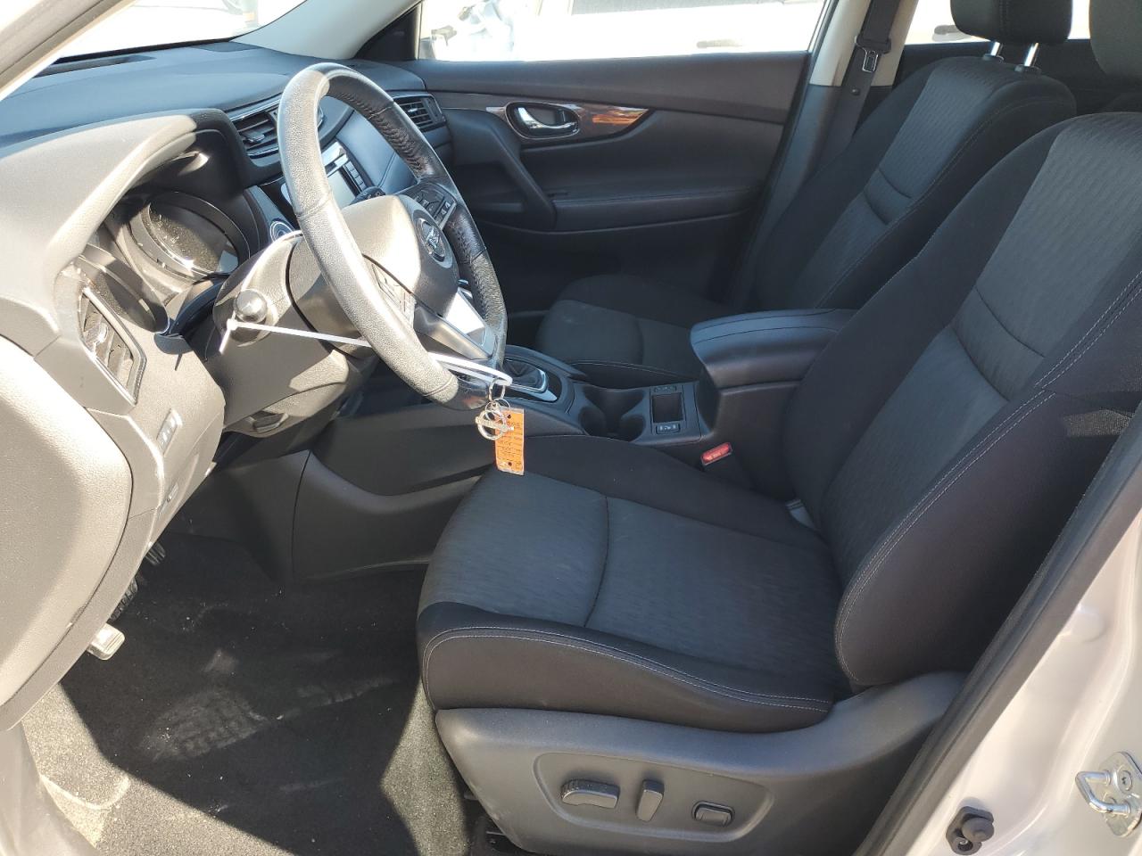 2018 Nissan Rogue - Image 7
