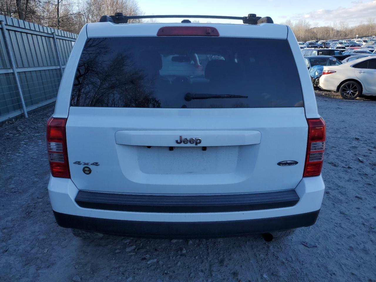 VIN 1C4NJRFB1FD117636 2015 JEEP PATRIOT no.6